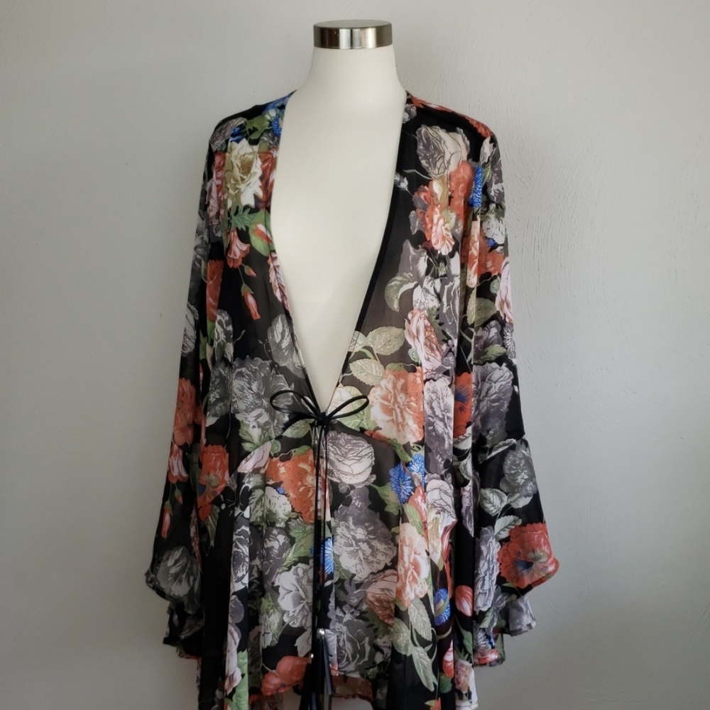 La Vanya Women's Black Floral Kimono Size 3X